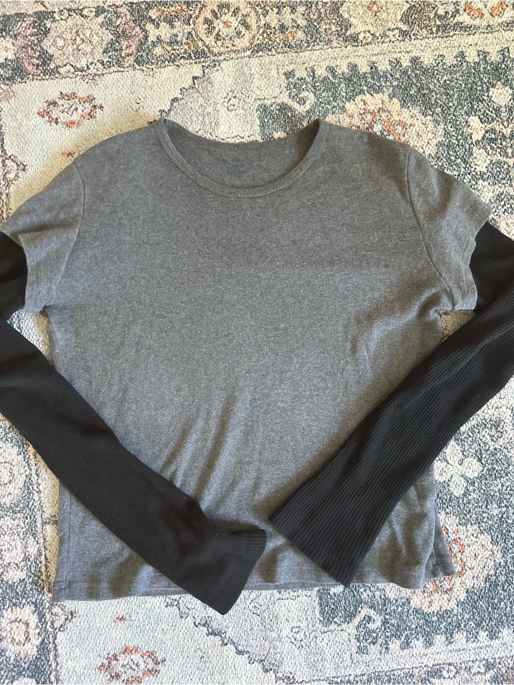 Brandy Melville Grey long sleeve top with black ribbed sleeves